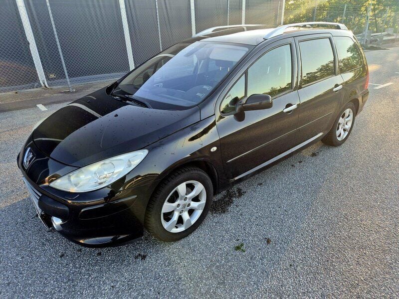 Svart Begagnad 2007 Peugeot 307 Kombi | 28 000 kr (Lite dyr) - Bild 1/4