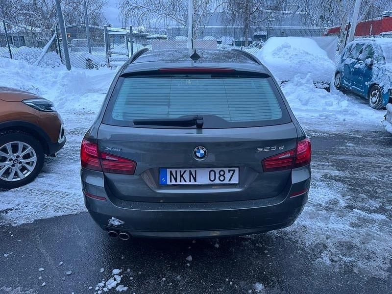 Begagnad BMW 520 184 HK (135 kW) 2014 Kombi