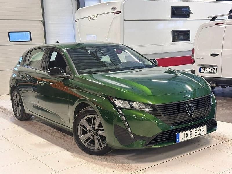 Begagnad Peugeot 308 Active 131 HK (96 kW) 2022 Grön Halvkombi