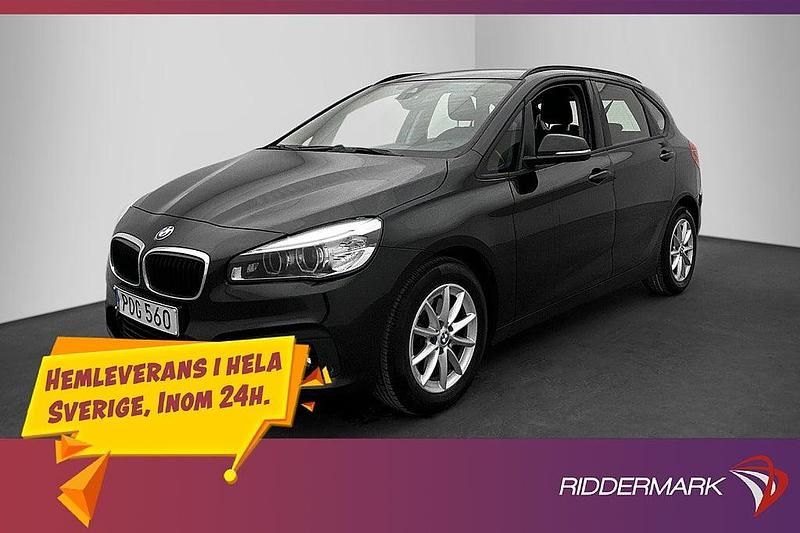 Svart Begagnad 2016 BMW 220 Active Tourer Advantage Minibuss | 124 700 kr - Bild 1/3