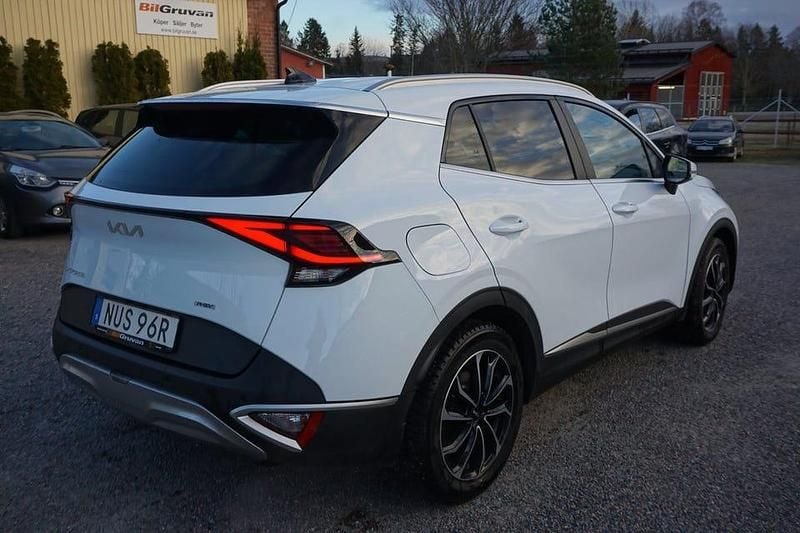 Begagnad Kia Sportage Advance 265 HK (194 kW) 2023 Vit SUV