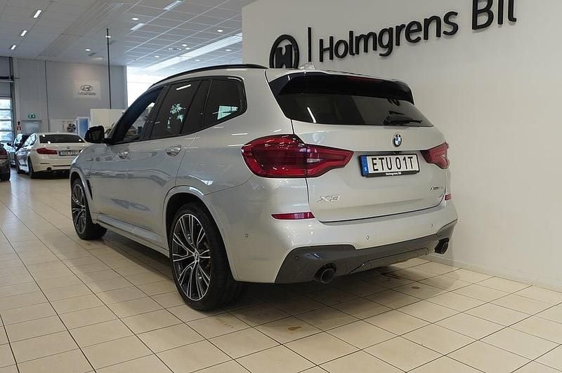 Begagnad BMW X3 M Sport 184 HK (135 kW) 2020 Silver SUV