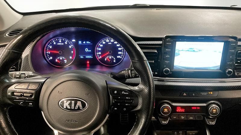 Begagnad Kia Rio GT-Line 120 HK (88 kW) 2019 Svart Halvkombi