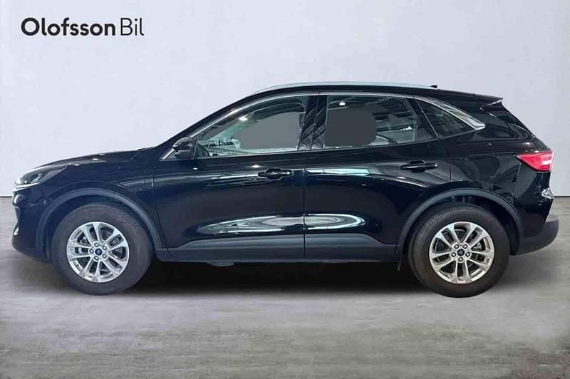 Svart Begagnad 2021 Ford Kuga SUV | 219 000 kr - Bild 1/1