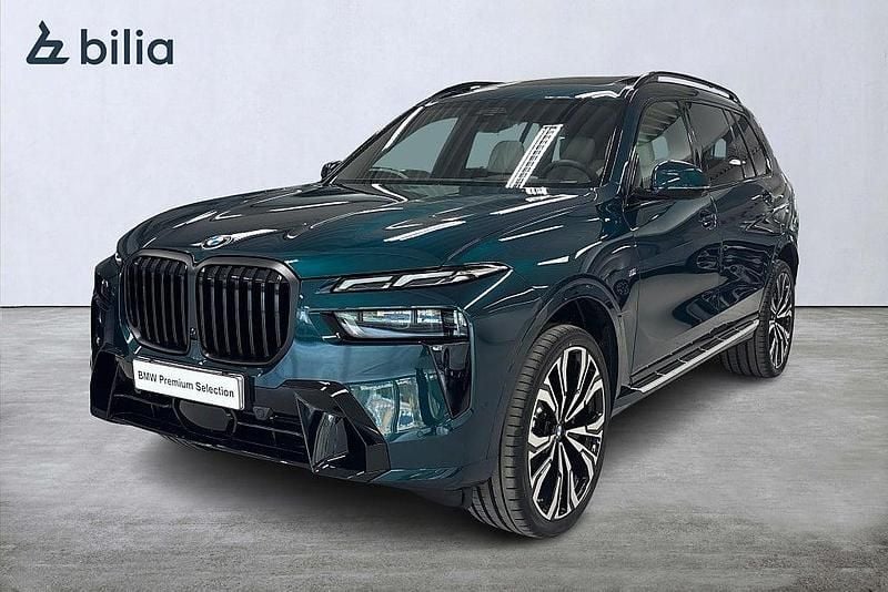Begagnad BMW X7 M Sport 2026 Grön SUV