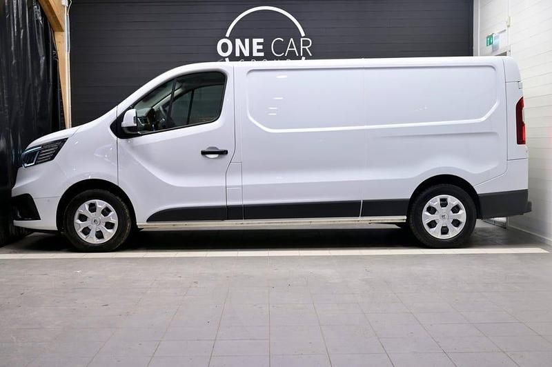 Begagnad Renault Trafic 150 HK (110 kW) 2024 Vit