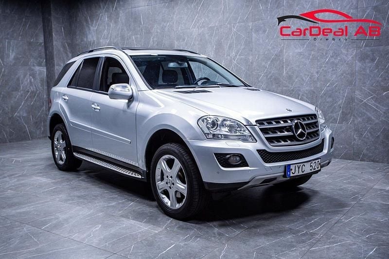 Silver Begagnad 2009 Mercedes ML280 SUV | 94 800 kr (Dyr) - Bild 1/4