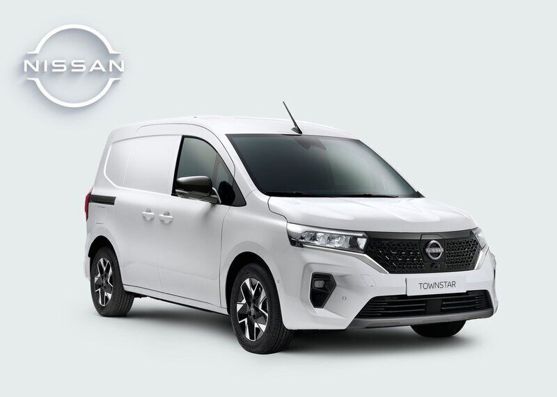 Ny 2024 Nissan Townstar N-Connecta Minibuss | 476 125 kr - Bild 1/4