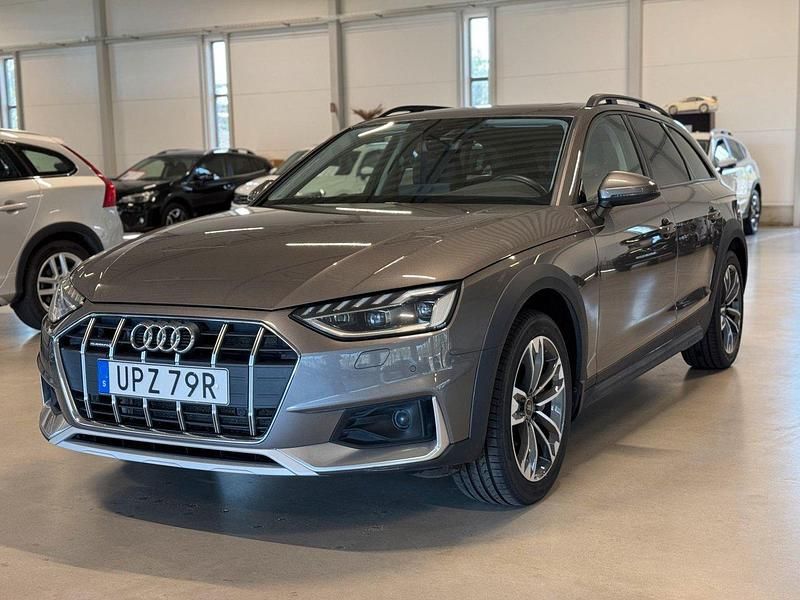 Grå Begagnad 2021 Audi A4 Allroad Proline Kombi | 349 900 kr (Marknadspris) - Bild 1/4