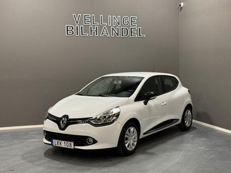 Vit Begagnad 2014 Renault Clio IV Halvkombi | 74 900 kr (Marknadspris) - Bild 1/4