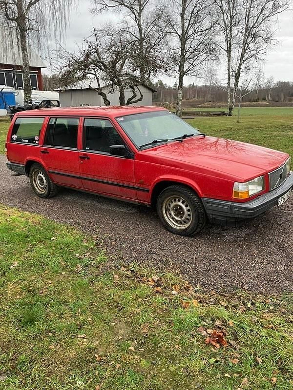 Begagnad 1992 Volvo 740 Kombi | 35 000 kr - Bild 1/3