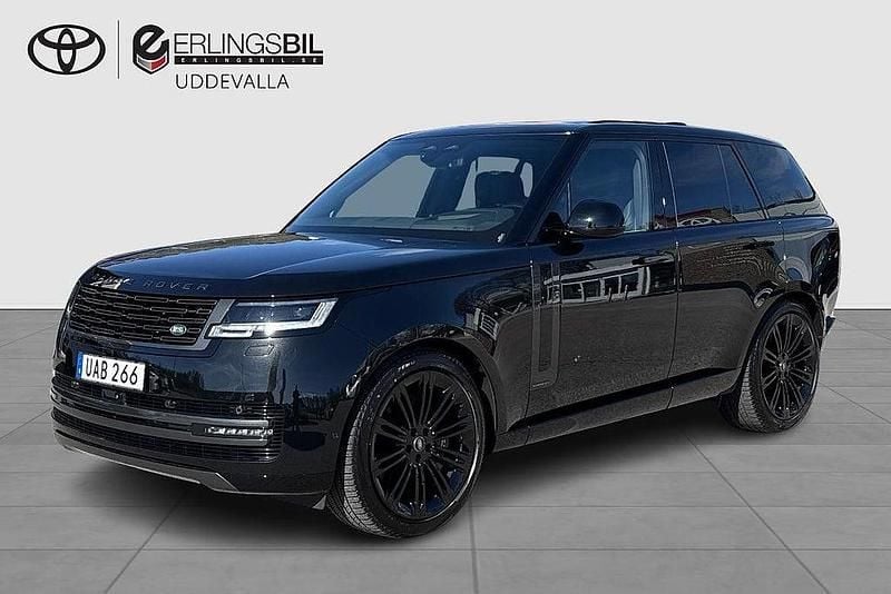 Begagnad Land Rover Range Rover Autobiography 531 HK (390 kW) 2023 Svart SUV