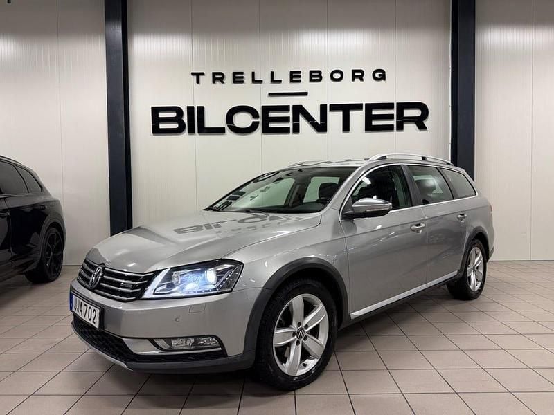Silver Begagnad 2013 VW Passat Alltrack Kombi | 109 900 kr (Marknadspris) - Bild 1/4