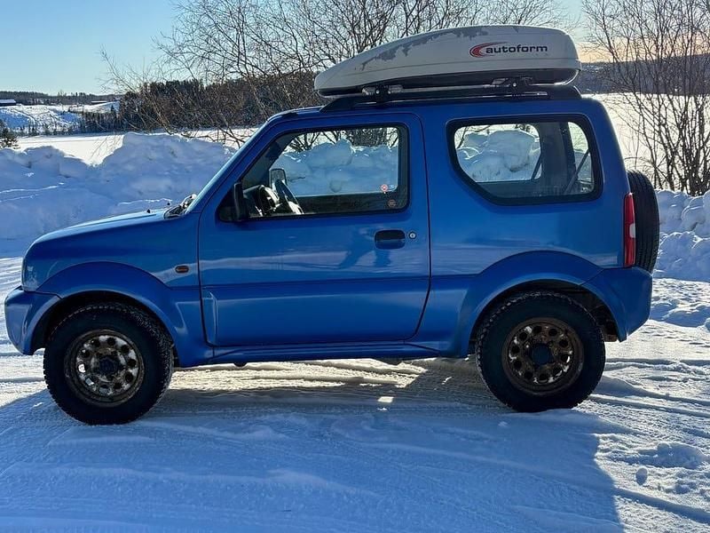 Begagnad Suzuki Jimny 82 HK (60 kW) 2000 SUV
