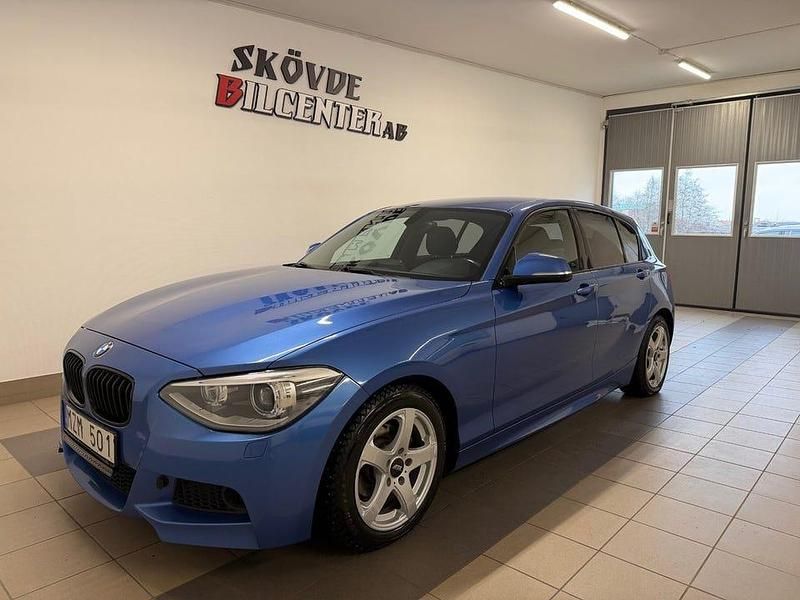 Begagnad BMW 118 M Sport 143 HK (105 kW) 2012 Blå Halvkombi
