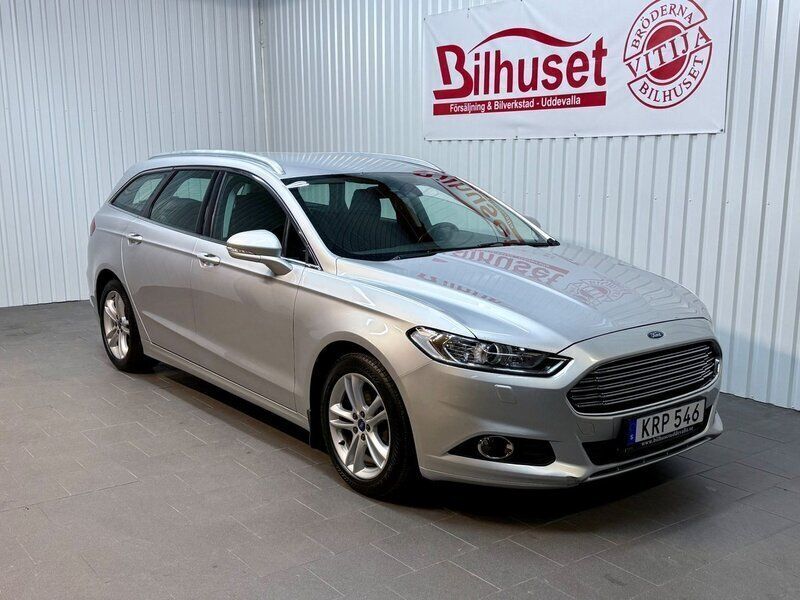 Grå Begagnad 2015 Ford Mondeo Trend Kombi | 79 500 kr (Marknadspris) - Bild 1/4