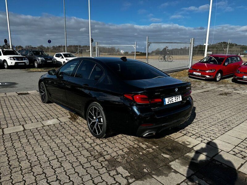 Begagnad BMW 530e iPerformance 293 HK (215 kW) 2021 Svart Sedan
