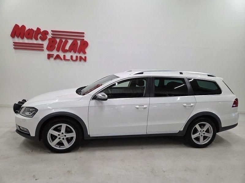Begagnad VW Passat Alltrack 177 HK (130 kW) 2014 Vit Kombi