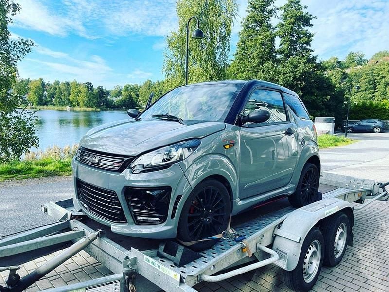 Begagnad 2019 Ligier JS50 Halvkombi | 100 000 kr - Bild 1/3