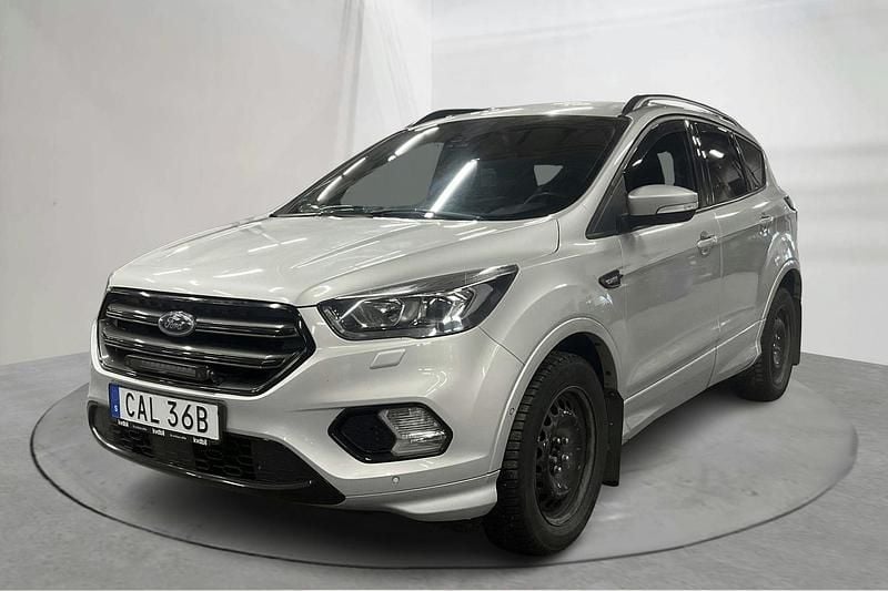 Begagnad Ford Kuga ST-Line 150 HK (110 kW) 2019 Grå SUV