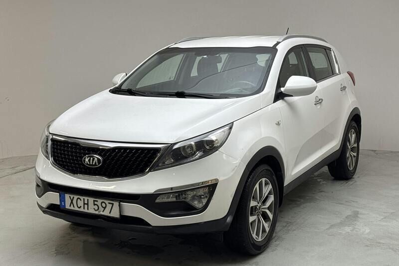 Vit Begagnad 2015 Kia Sportage SUV | 65 000 kr - Bild 1/4