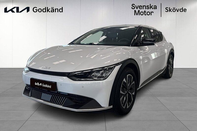 Vit Begagnad 2022 Kia EV6 SUV | 379 200 kr (Bra pris) - Bild 1/4