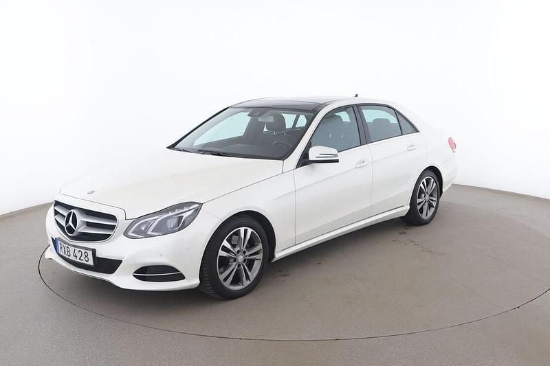 Vit Begagnad 2015 Mercedes E350 Sedan | 217 000 kr - Bild 1/3