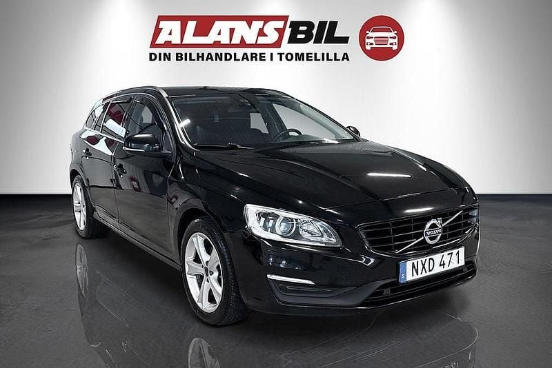 Svart Begagnad 2015 Volvo V60 Kinetic Kombi | 89 000 kr (Marknadspris) - Bild 1/4