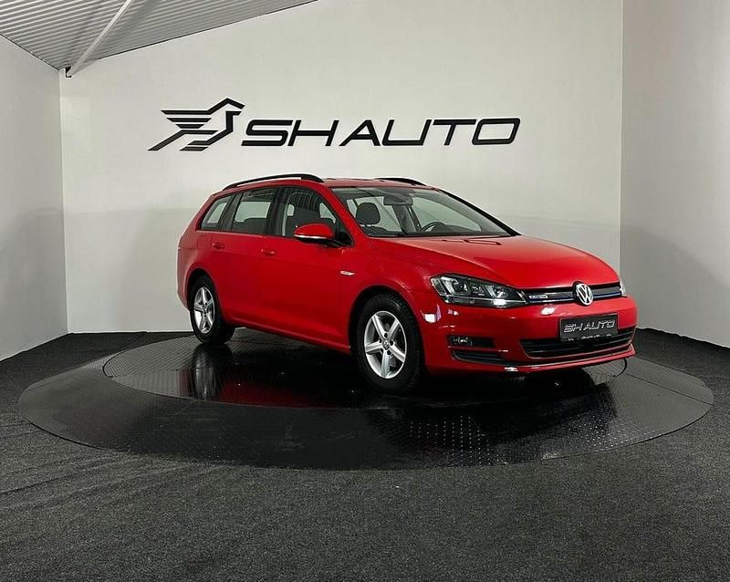 Begagnad VW Golf VII 110 HK (80 kW) 2015 Röd Kombi
