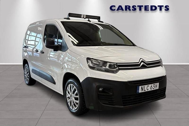 Begagnad Citroën Berlingo 103 HK (75 kW) 2020 Vit Minibuss