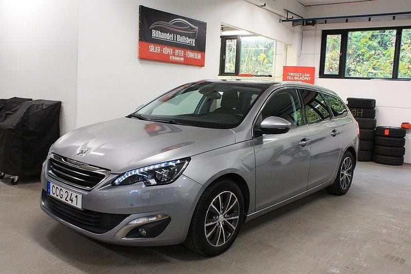 Grå Begagnad 2014 Peugeot 308 Allure Kombi | 69 900 kr (Bra pris) - Bild 1/4