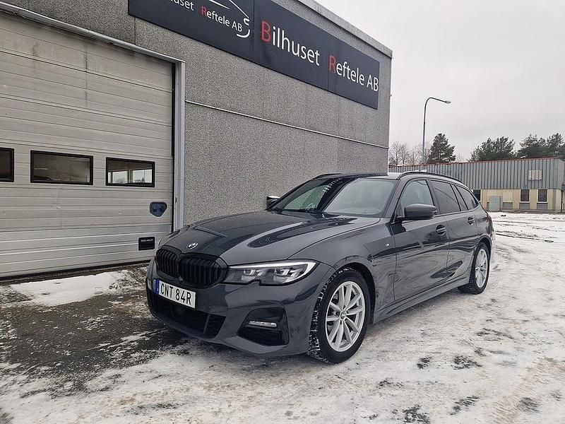 Begagnad BMW 320 M Sport 190 HK (139 kW) 2021 Grå Kombi