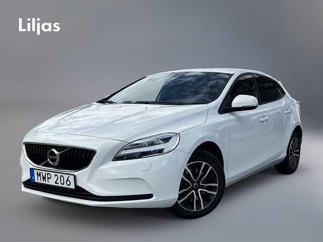 Vit Begagnad 2018 Volvo V40 Business Edition Kombi | 169 000 kr (Marknadspris) - Bild 1/4