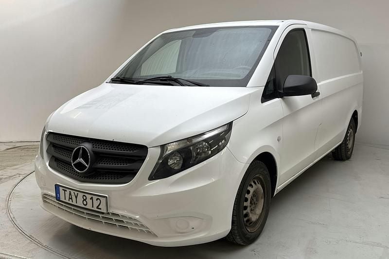 Vit Begagnad 2017 Mercedes Vito Van | 79 000 kr - Bild 1/4