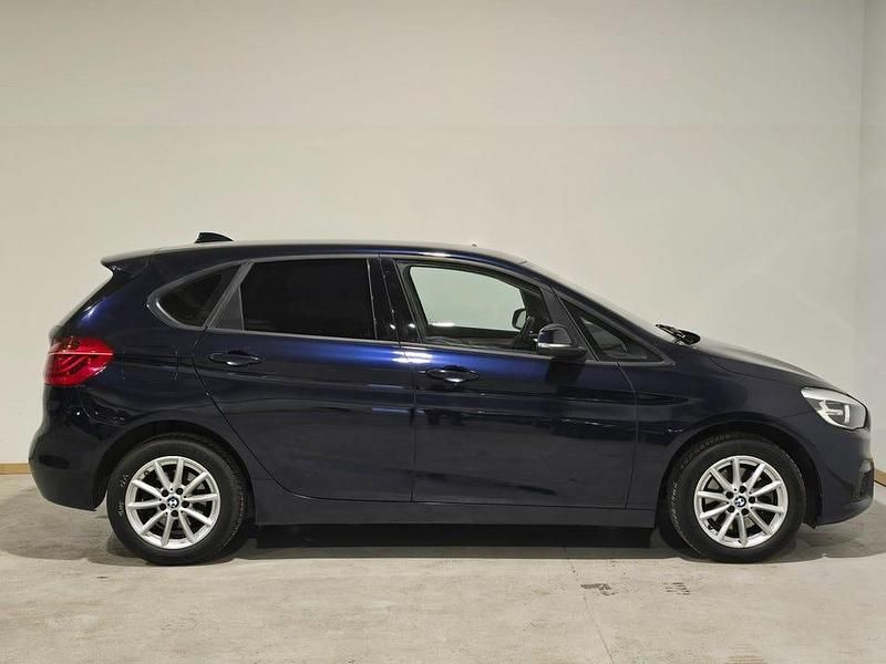 Begagnad BMW 218 Active Tourer Advantage 136 HK (100 kW) 2015 Blå Minibuss