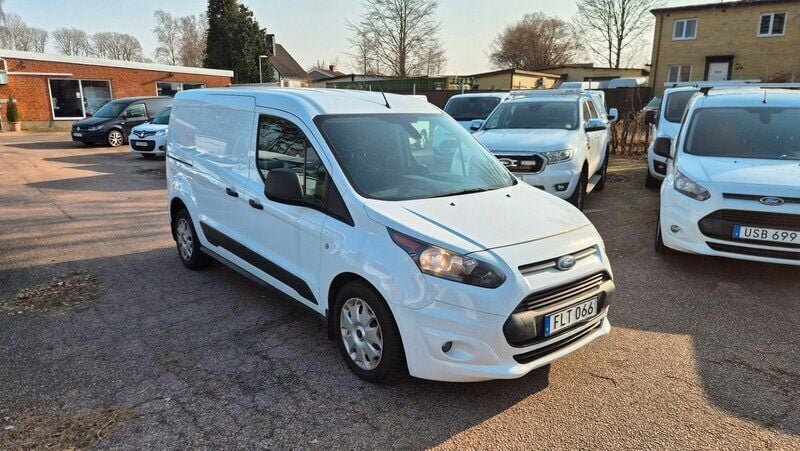 Vit Begagnad 2017 Ford Transit Van | 136 250 kr (Lite dyr) - Bild 1/4