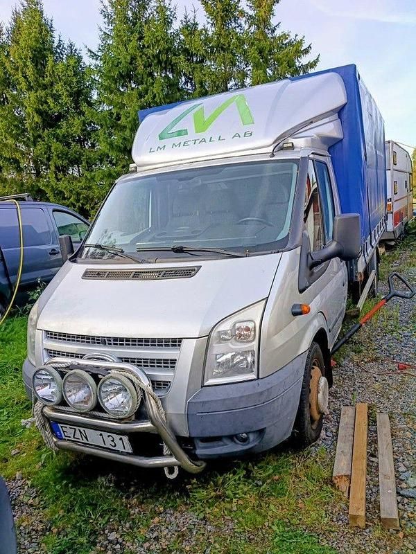 Grå Begagnad 2012 Ford Transit Van | 35 000 kr (Marknadspris) - Bild 1/2