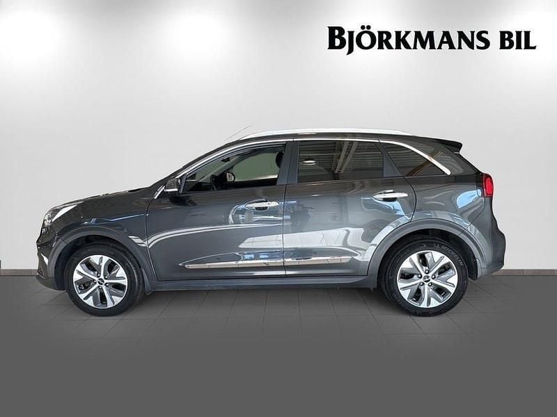 Begagnad Kia e-Niro Advance 150 kW (204 HK) 2022 Grå SUV