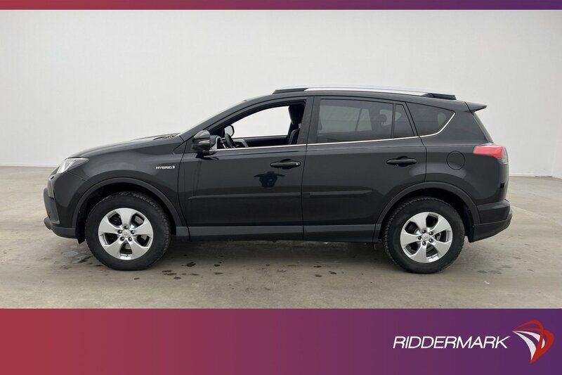 Svart Begagnad 2018 Toyota RAV4 Hybrid Edition SUV | 224 700 kr (Marknadspris) - Bild 1/3