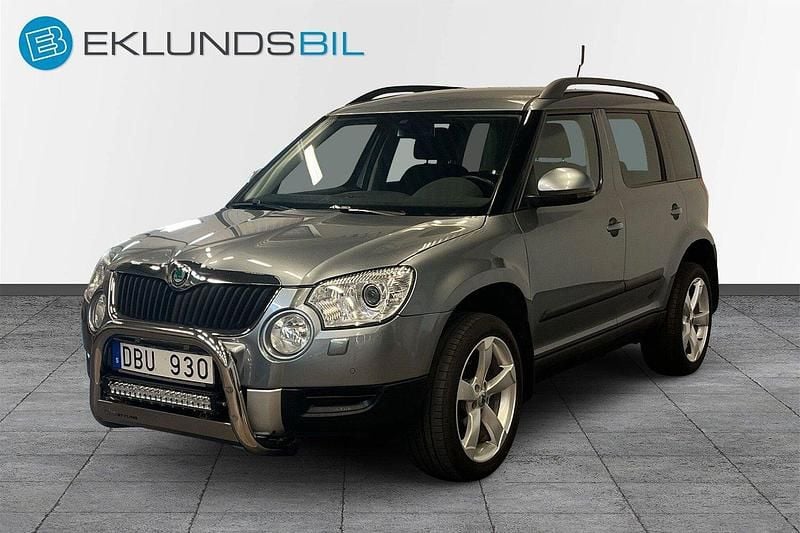 Grå Begagnad 2013 Skoda Yeti Elegance SUV | 129 900 kr (Superpris) - Bild 1/4