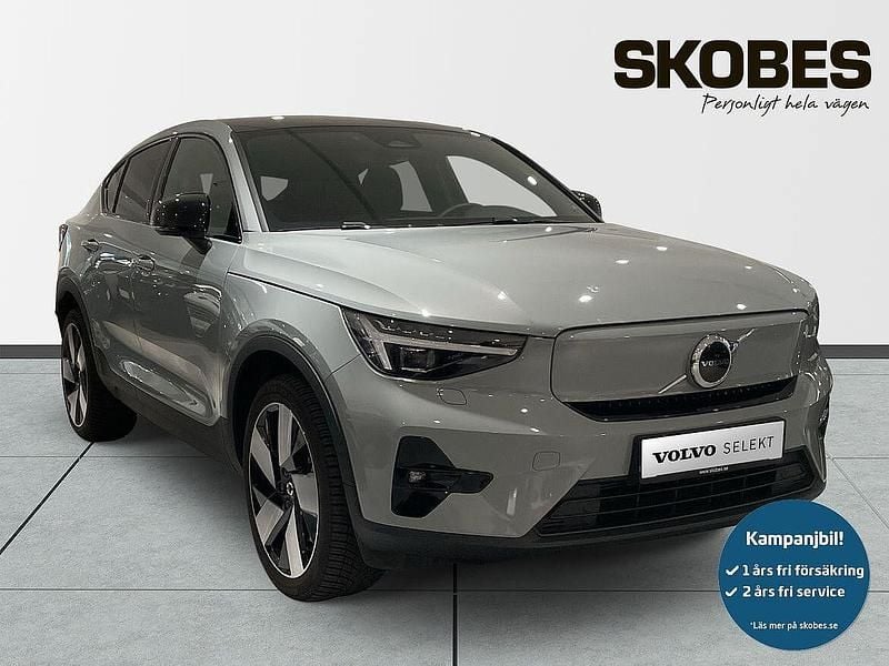 Grå Begagnad 2024 Volvo EC40 Plus SUV | 489 900 kr (Dyr) - Bild 1/3