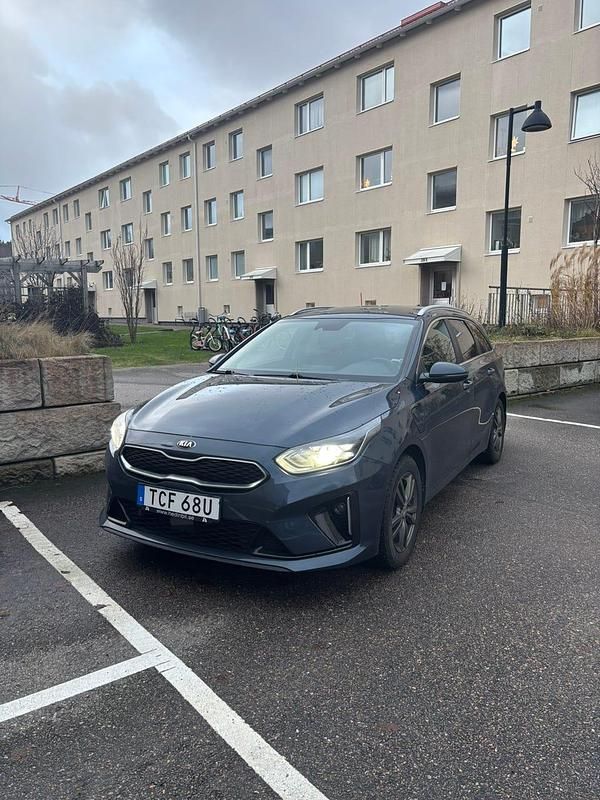 Begagnad 2020 Kia Ceed Sportswagon Kombi | 169 990 kr (Bra pris) - Bild 1/4