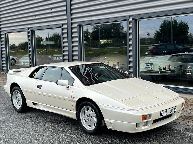 Vit Begagnad 1990 Lotus Esprit Sportkupé | 759 800 kr - Bild 1/4