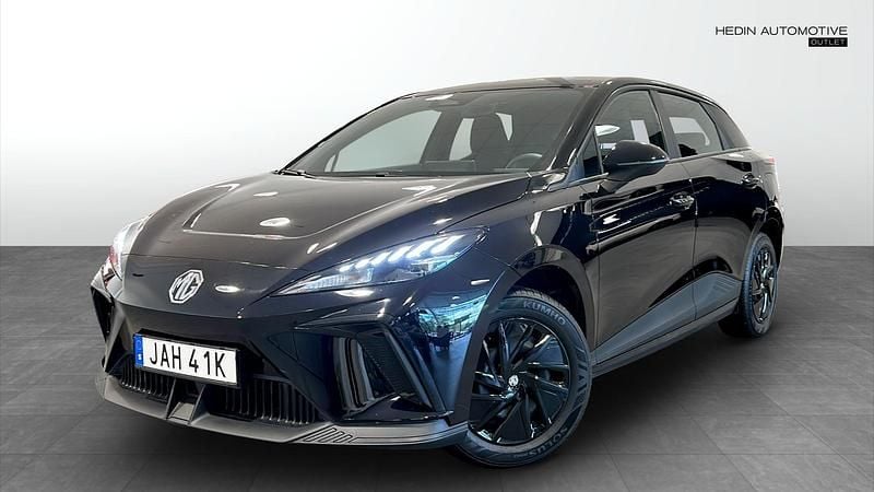 Svart (black) Begagnad 2022 MG MG4 EV Halvkombi | 214 900 kr (Superpris) - Bild 1/4