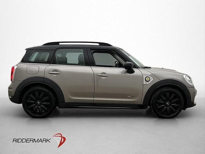 Begagnad Mini Cooper Countryman Salt 136 HK (100 kW) 2020 Grå SUV