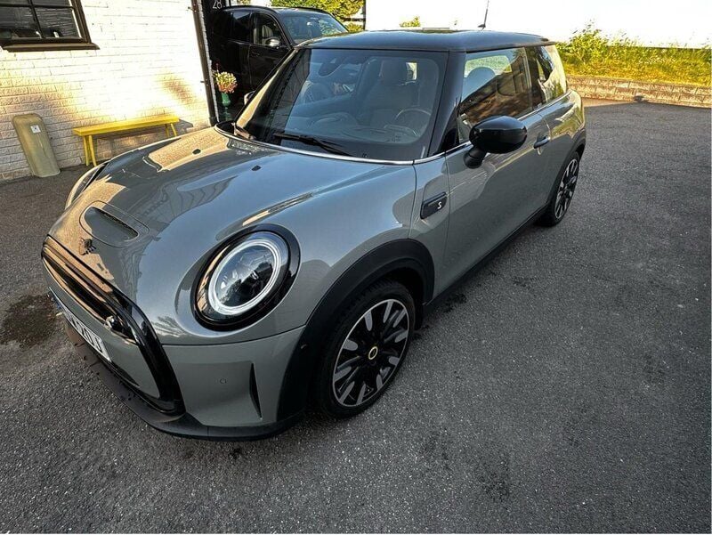 Begagnad 2022 Mini Cooper SE Halvkombi | 175 000 kr (Bra pris) - Bild 1/4