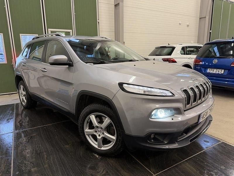 Begagnad Jeep Cherokee 170 HK (125 kW) 2015 Grön SUV