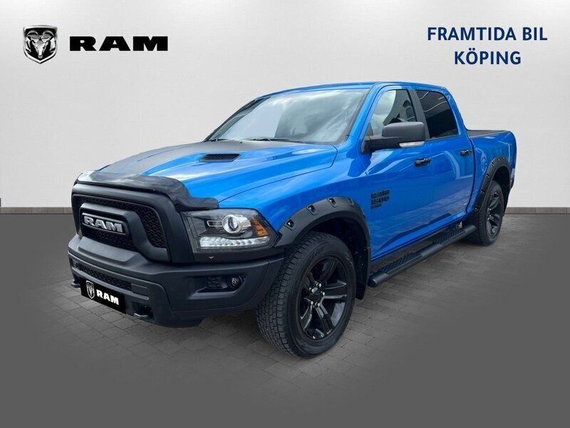 Blå Begagnad 2023 Dodge Ram Pickup | 625 000 kr - Bild 1/4