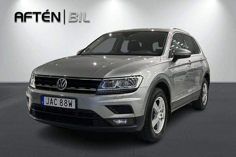 Silver Begagnad 2019 VW Tiguan SUV | 269 800 kr (Marknadspris) - Bild 1/3