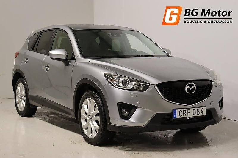 Grå Begagnad 2013 Mazda CX-5 SUV | 139 600 kr (Marknadspris) - Bild 1/4